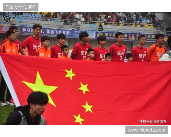 在国内偶遇足球明星的那些瞬间与故事分享 在国内偶遇足球明星的那些瞬间与故事分享