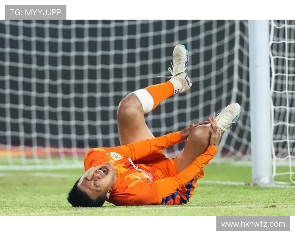 与足球明星亲密接触的瞬间摸到他手指的激动心情分享